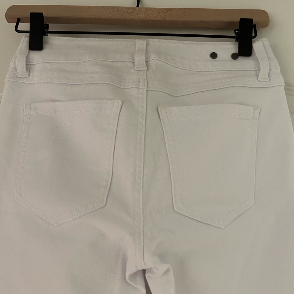 Cabi skinny jeans size 0 - New with tags
